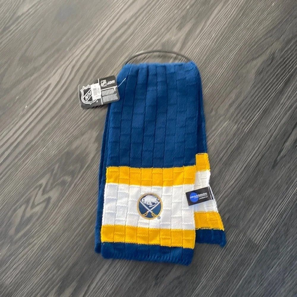 🍍BUFFALO SABRES SCARF🍍F-2